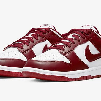 Dunk Low 'Team Red'